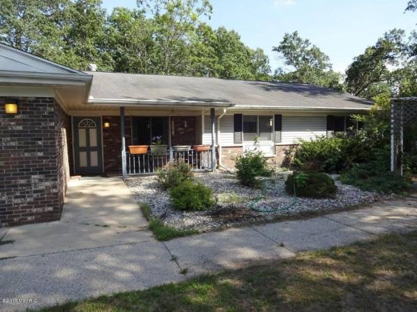 Morgan Street Home - White Cloud, MI