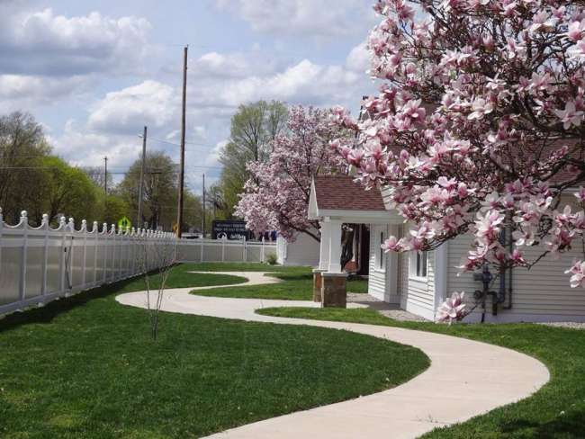 Sensations Memory Care Residence - Charlotte, MI