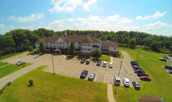 Windsor House at Liberty Arms Assisted Living Residence - Youngstown, OH