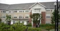 Senior Living at Renaissance Place Apartments - St Louis, MO